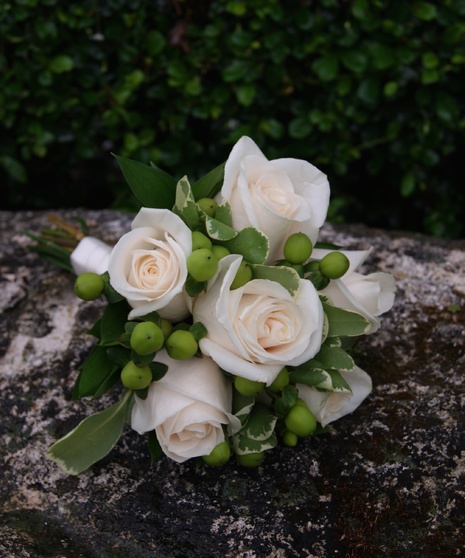 Junior Bouquet  White Roses & Green Hypericum